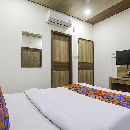 Fabhotel Vedanta Inn - Nr Sitabudli Fort Nagpur Dış mekan fotoğraf