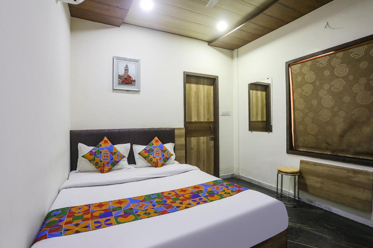 Fabhotel Vedanta Inn - Nr Sitabudli Fort Nagpur Dış mekan fotoğraf